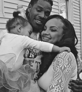 Lehzae Zeona with Fetty and her baby